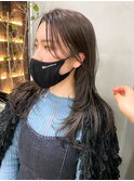 レイヤーウルフワンカール簡単スタイリング大人前髪長め段カット