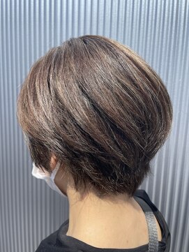 アンチ ブーン(ANTI boon) 大人のハイライトボブ