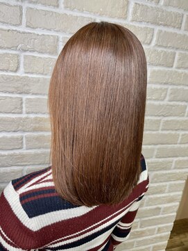 スイート(Suite) 艶感ストレートヘア