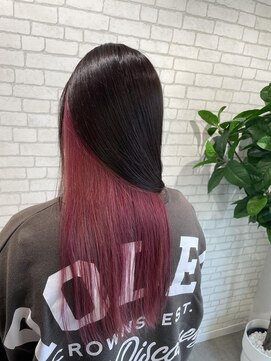 ミューバイケンジ(miu by KENJE) miu&伊藤夏海 大人インナーカラーピンク◎