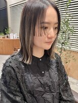 リン(Lin)&nbsp;コントラストカラー/ぱっつんミディアム