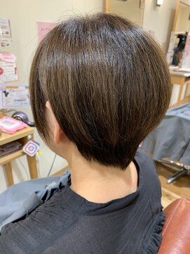 美容室 アイディー i-dee ショートボブ