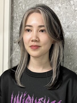 サンク 原宿 表参道(cinq) デザインカラー前髪インナーカラーベージュカラーブリーチカラー