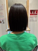 シー(THEE)&nbsp;髪質改善レイヤーカット/小顔カットぱっつん前髪/暗髪