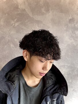 縁 ハナレ(en 870) 波巻きパーマ