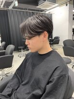 ピア ヤクイン(Pia Yakuin)&nbsp;斉藤指名　前下がりセンターパート