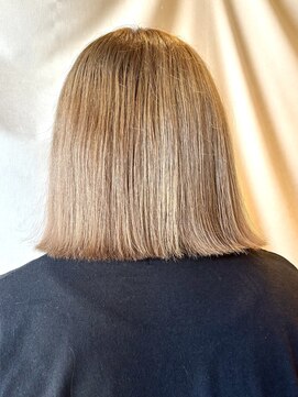 ココカラヘアー ニコ(cococara hair nico) ブリーチ/ハイトーン/ダブルカラー/トリートメント/髪質改善