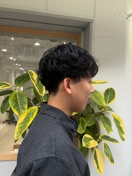 サンクチュアリ ウィズエデン 京橋店(Sanctuary with eden) メンズパーマ