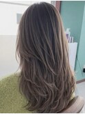 海外　韓国風　ハイレイヤーカット　バレイヤージュ