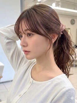 テラス 金沢(Terrace)の写真/巻いても、巻かなくても毛流れが可愛い顔周りのカット◎結んでおしゃれ、小顔に見える似合わせスタイルに！