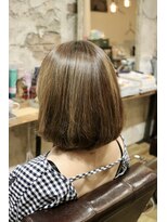 ムニ(Muni)&nbsp;B"77　＃ボブ×バッサリ