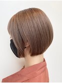 ショートボブ