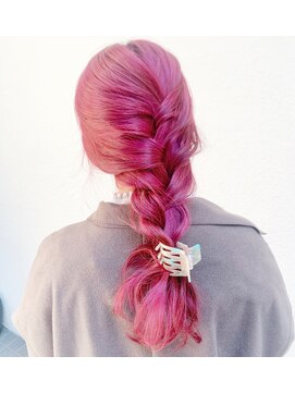 サロンドミルク 原宿(salon de MiLK) ビビットピンク