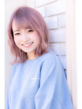 ラビス 浦和(Lovis) 魅力倍増カール/セミディ/シアーカラー/ダークアッシュ/姫カット