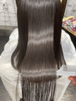 アルコイリスバイドールヘアー(ARCOIRIS by Dollhair)&nbsp;都島/サラ艶/酸性ストレート/うる艶髪/ことりベージュ