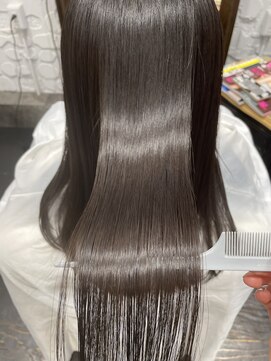 アルコイリスバイドールヘアー(ARCOIRIS by Dollhair) 都島/サラ艶/酸性ストレート/うる艶髪/ことりベージュ