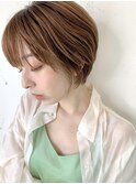 オレンジベージュで柔らかさと艶のあるショート◎コンティI田中