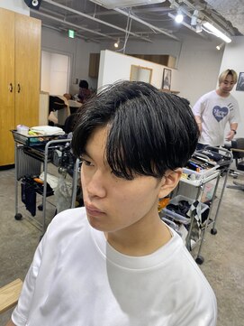 エルオム(EL.HOMME) 【RYUYA】束感マッシュ×ナチュラルセンターパート