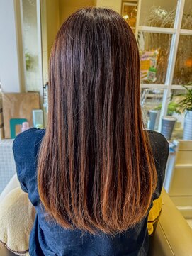 レガロ(Regalo) 重ため大人ロング