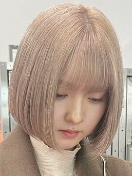 ウィコ 新宿(WICO) ミルクティーベージュ[新宿駅/切りっぱなしボブ/エアリーロング]