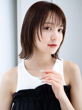 エインアンリー 表参道(AIN.ANLY.) フェイスレイヤーカットぱっつん前髪外ハネボブパーマミニボブ