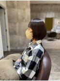バッサリショートボブ