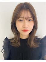 エマ ギンザ(EMMA GINZA)&nbsp;大人可愛いくびれミディアム♪ 簡単スタイリング【EMMY】