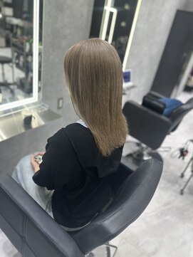 シーエスメイドバイシャチュー 栄店(CS made by SHACHU) ミルクティーグレージュ