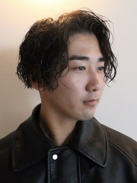 トッド(tod) ビジネスマン色気ヘアニュアンスパーマフェザーパーマメンズヘア