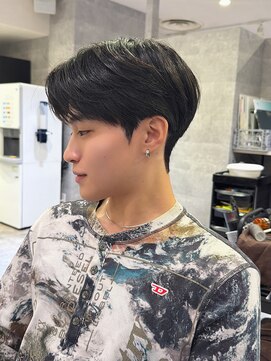 ノヴァ 天王寺(NOVA) 韓国式ダウンパーマ　ショートセンターパート