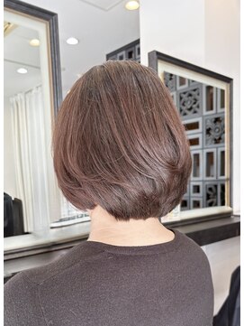 フィッティ(fiti) 大人ショートボブ