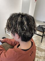 ジジバイモップス(jiji byMOPS) スパイラルパーマ×ハイライト