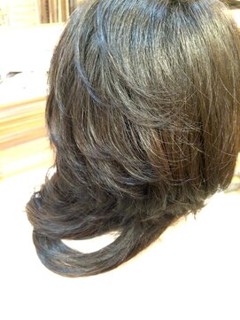 エクステンション スパイスガール(SPICE GIRL) 地毛ショートから ストレートエクステ ゆるふわ巻き仕上げ