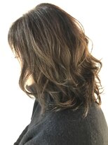 リアン ヘアー(Lien hair)&nbsp;明るいグレーカラー