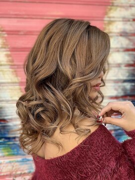 ディバイス カラーアンドエクステ(Device) 【Device心斎橋】外国人風スモーキーグレージュWカラー