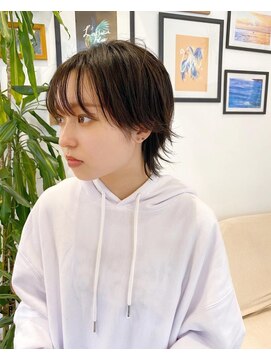 グリーク(GREEK) 小顔ウルフ