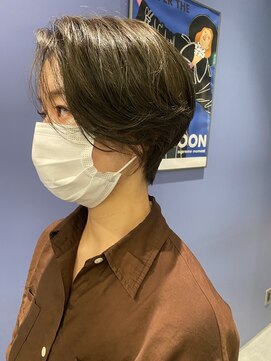 レオニード 表参道(LEONID) ショートヘア　最上