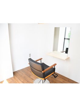 トレンドセンス抜群◎オーナースタイリストが担当！"なりたい"をくみ取るカウンセリングや接客にも定評あり