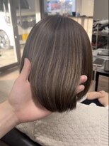 ヴィフ 大船(VIF)&nbsp;白髪ぼかしカラー/ハイライト/グレージュ/ボブ/カット/大船駅