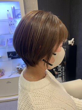 パシフィックダズールバトン(Pacific Dazzle baton) 美シルエットがショートボブ