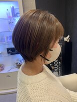 パシフィックダズールバトン(Pacific Dazzle baton) 美シルエットがショートボブ