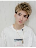 大人カッコいいアップバングショート