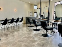 バブーバイビューティービースト 高知店(ba-boo by beauty:beast Academy)の雰囲気（ブリーチ/インナーカラー/ハイライト/ヘッドスパ/学割U24/韓国風）