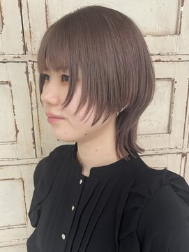 ロリム(RorriM) ウルフカット × グレージュ × ダブルカラー × ブリーチカラー