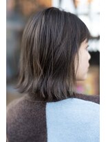 ミスク(misc)&nbsp;外ハネ切りっぱなしボブ