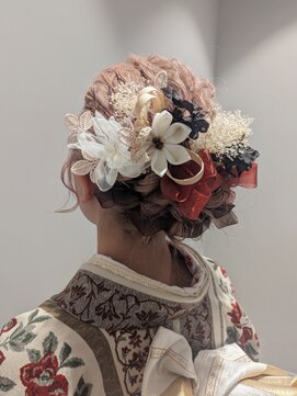 ブランシェ JR勝川駅南口店(BRANCHE) ゆるふわアップスタイル