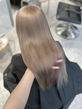 ペレ 梅田(PELE) ミディアムヘア/暗めカラー/グランマッシュ/梅田