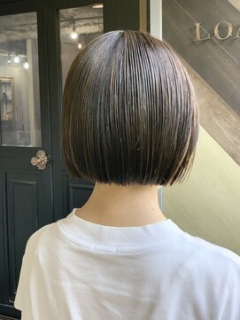 ロウイ 下北沢(LOAWe) #LOAWe guest style 「暗めカラー」