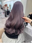 秋葉原で叶えるラベンダーカラーのロングヘア