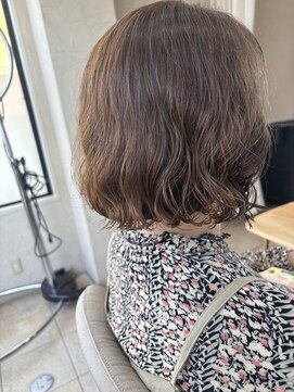 ビフィーノ イーリス 川西店(bifino iris) おしゃれボブパーマ